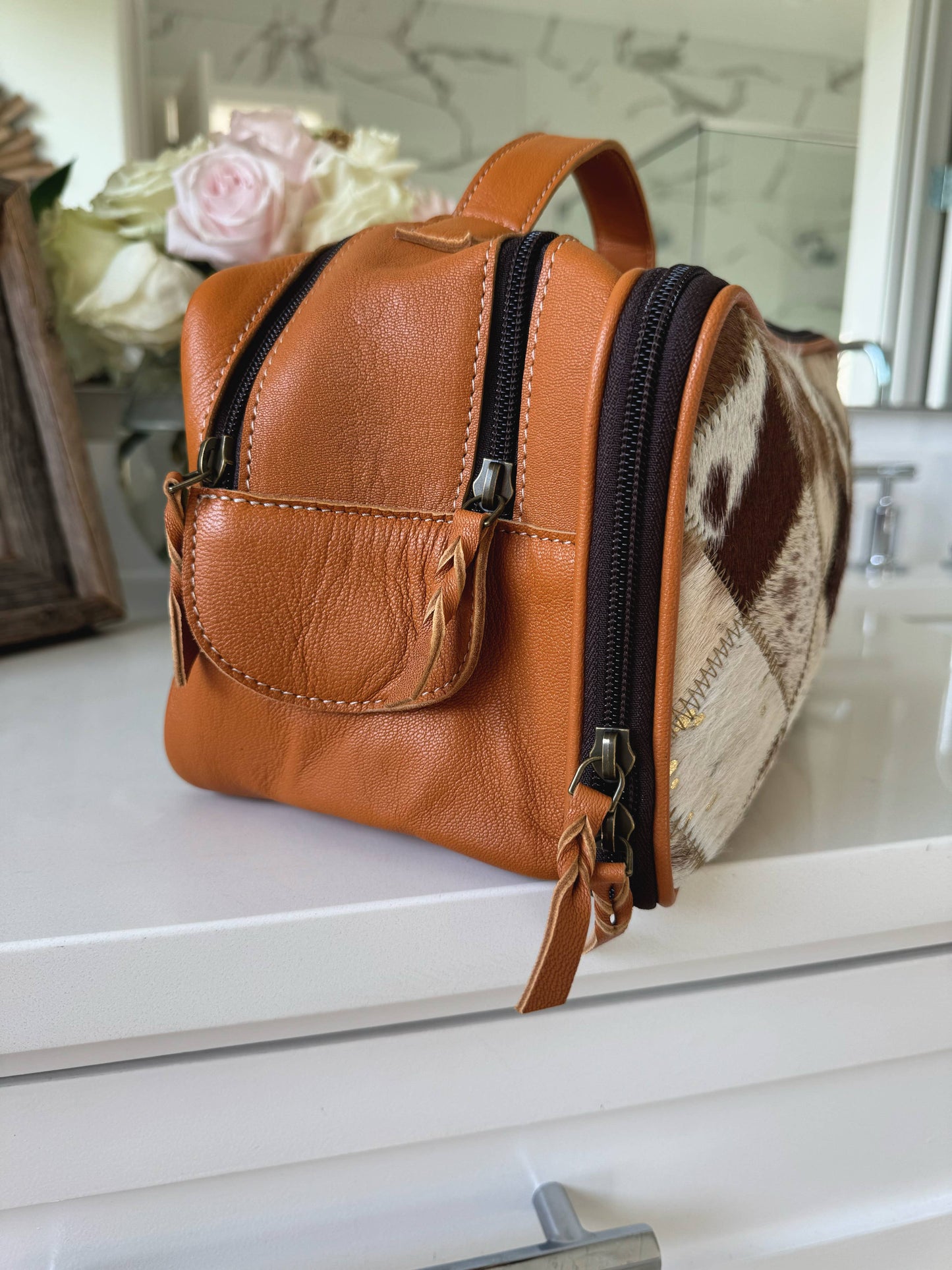 COWHIDE COSMETICS TRAVEL bag Genuine Leather makeup mua