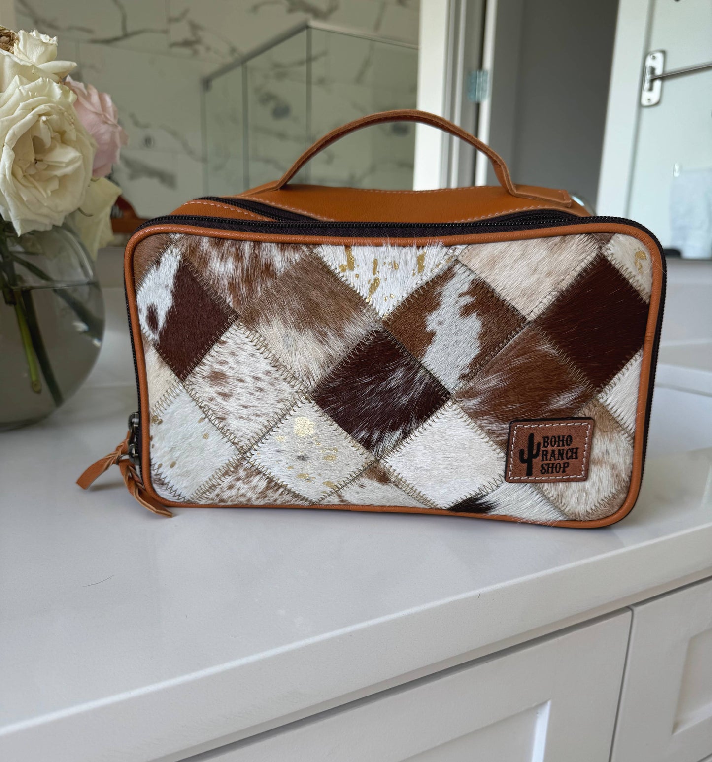 COWHIDE COSMETICS TRAVEL bag Genuine Leather makeup mua