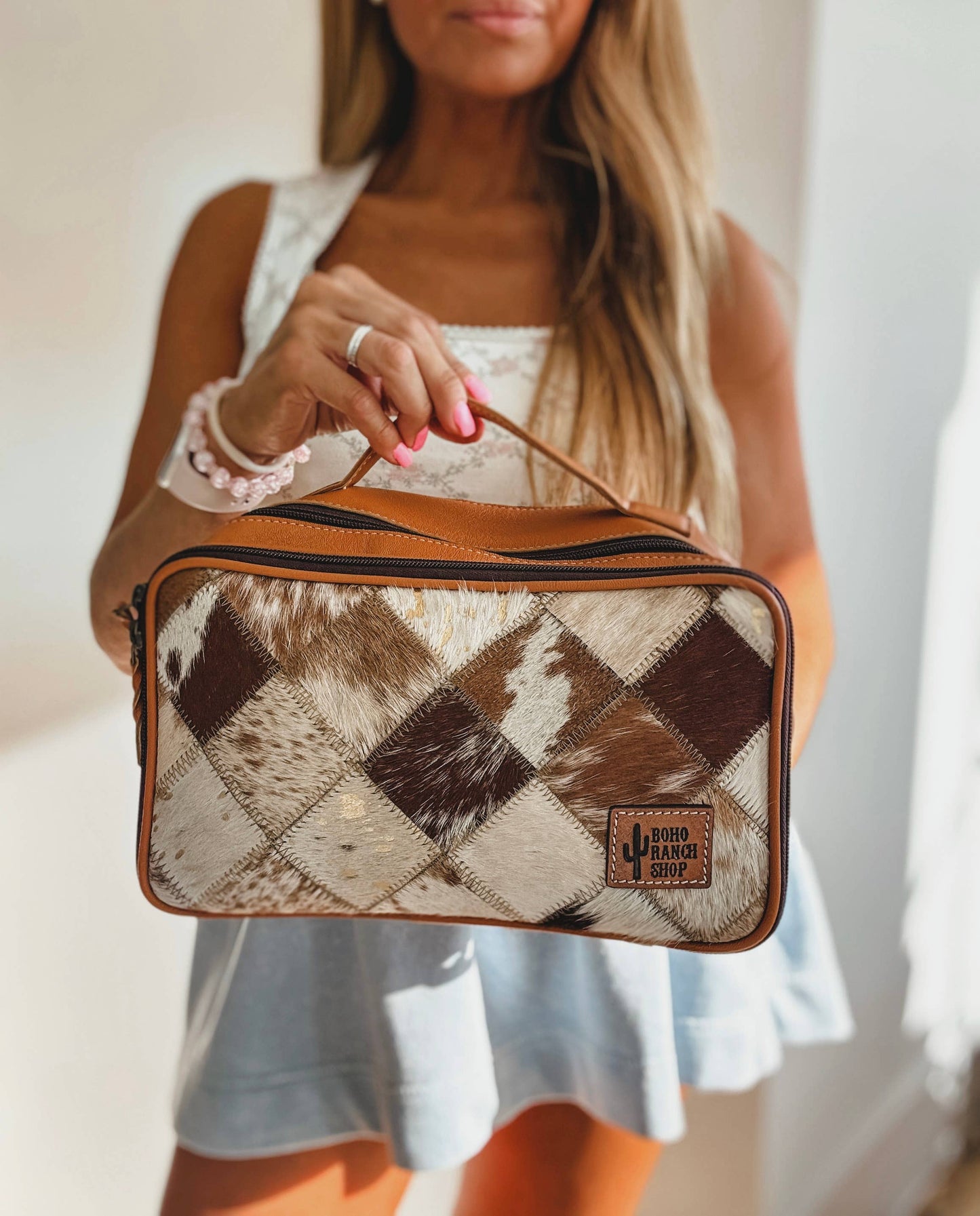 COWHIDE COSMETICS TRAVEL bag Genuine Leather makeup mua