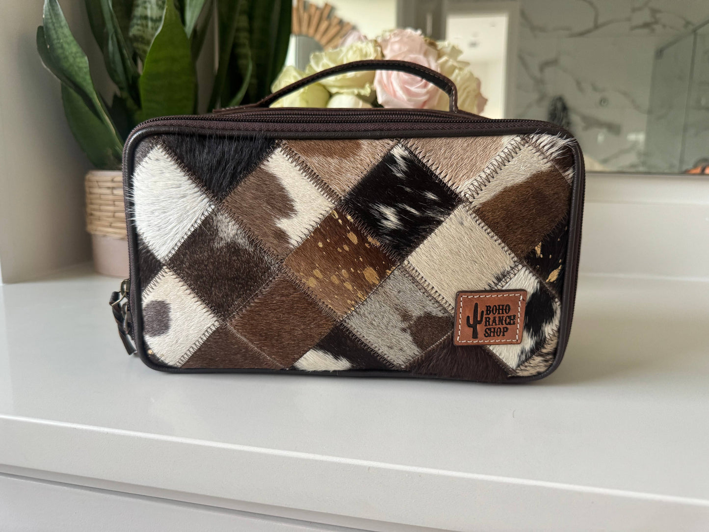 COWHIDE COSMETICS TRAVEL bag Genuine Leather makeup mua
